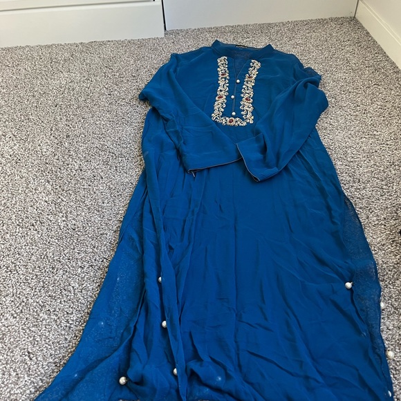 Pakistani designer kurti, brand new with no tags. - Picture 4 of 5
